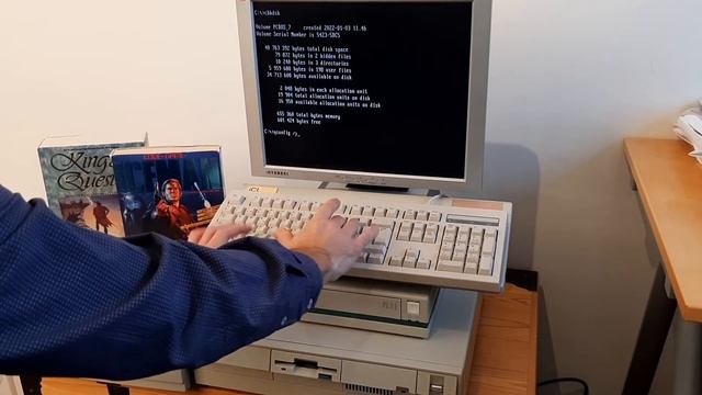 MS vs PC-DOS and what happened to 640K RAM смотреть онлайн