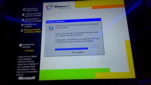 Windows ME on the Dell Inspiron 9300 смотреть онлайн