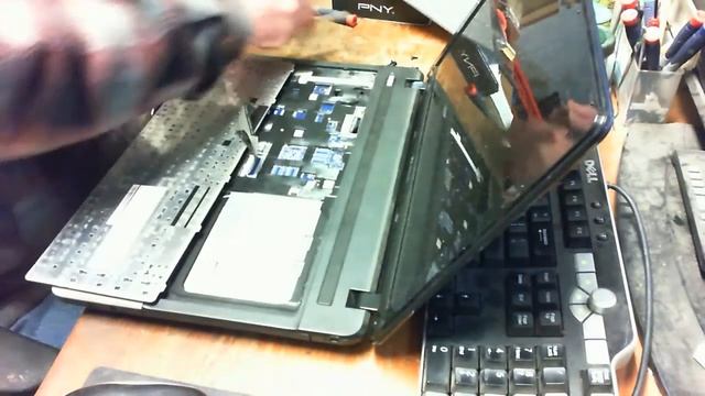 keyboard replacment on A Gateway NE58R45u смотреть онлайн