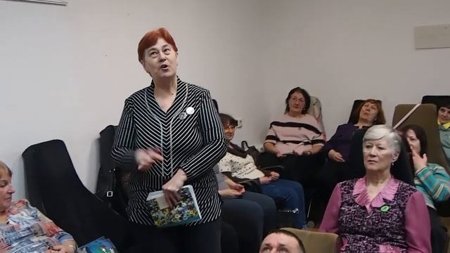 № 1760 В клуб не пришла, а прибежала смотреть онлайн