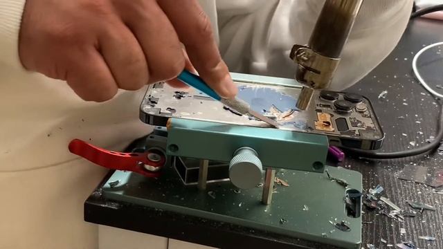 iPhone 12 Pro Max back glass repair heat gun. смотреть онлайн
