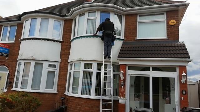 TRADITIONAL WINDOW CLEANING ON MY LADDER смотреть онлайн