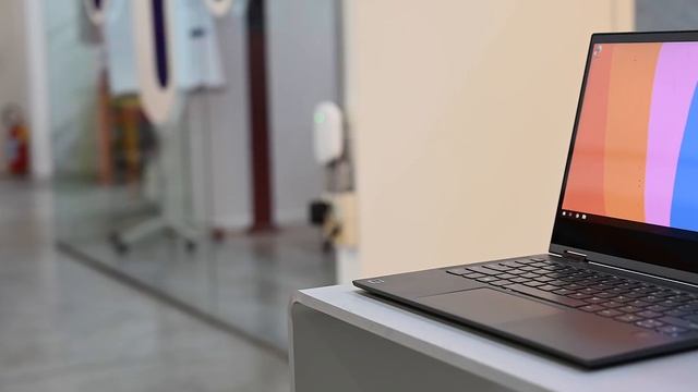 Recensione Lenovo Yoga C630 WOS: Windows 10 su Snapdragon 850 ARM смотреть онлайн