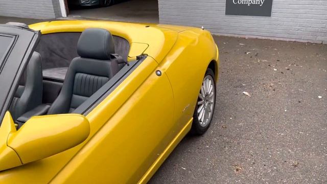 Alfa Spider 2.0 Twin Spark смотреть онлайн