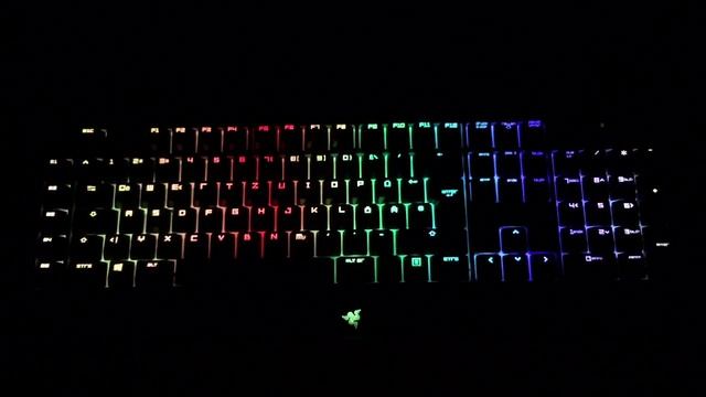 Razer BlackWidow Ultimate Chroma - wave effect смотреть онлайн