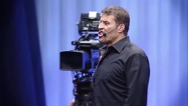 Как изменить свою жизнь? Правило №1 от Тони Роббинса смотреть онлайн