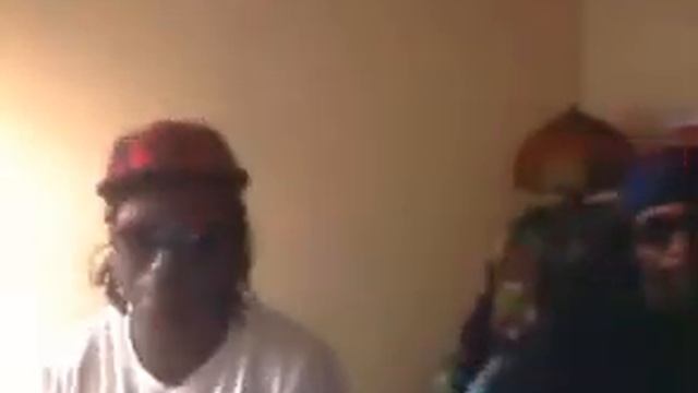 dcity ft trent -yo breath stank.WMV смотреть онлайн