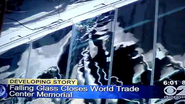 WTC 4 Falling Glass Windows Breaking Memorial Site Unfinished Construction. смотреть онлайн