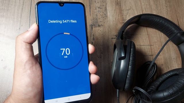 Clean up space using files by google | free up space on android | Empty storage | Files by Google смотреть онлайн