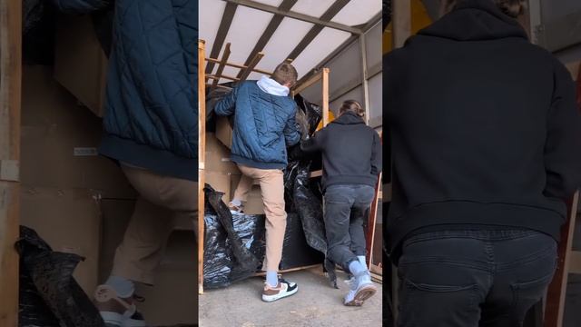 Новые магнитолы прибыли к нам на склады) #teyes #teyescc3 #shorts смотреть онлайн