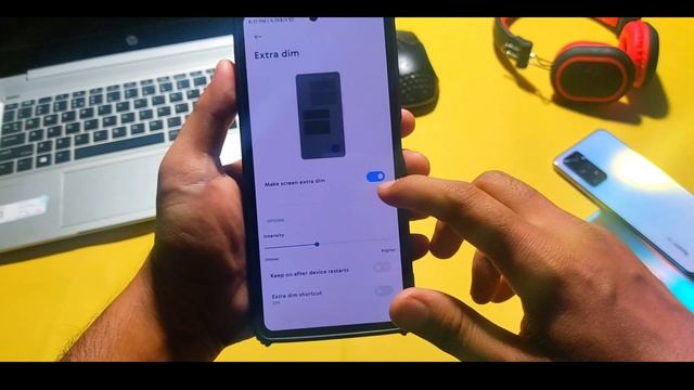 Enable Extra Dim Option in MIUI 14 Any Redmi & Poco Phones ft. Redmi Note 12 Pro 5G 🥰🥰🥰 смотреть онлайн