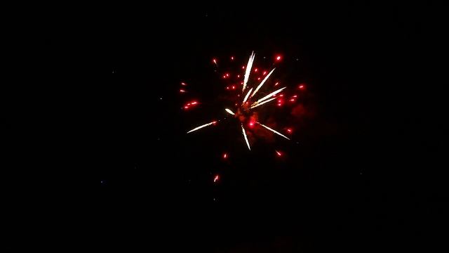 Maxsem Fireworks MС150-100 /  Максэм MС150-100