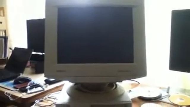 Windows 98 Plus! boot up смотреть онлайн