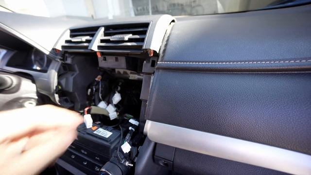 Adding Carplay to a Camry! | FULL INSTALL VIDEO 15-17| ROADNAVI Head unit! смотреть онлайн