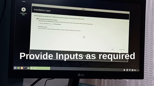 Installing Linux Mint on my Lenovo Ideacentre 3 Desktop смотреть онлайн