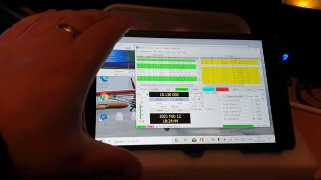FT8 on Jumper EzPad Mini 8 Windows 10 Tablet смотреть онлайн