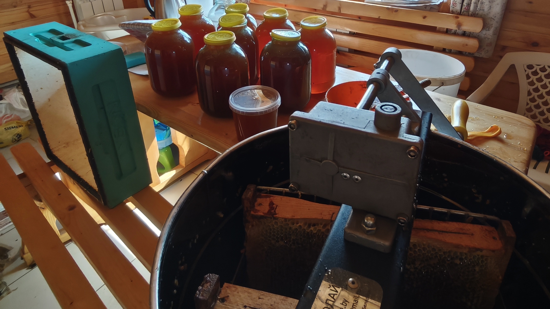 Залили магазин в сентябре. Бакфаст. смотреть онлайн