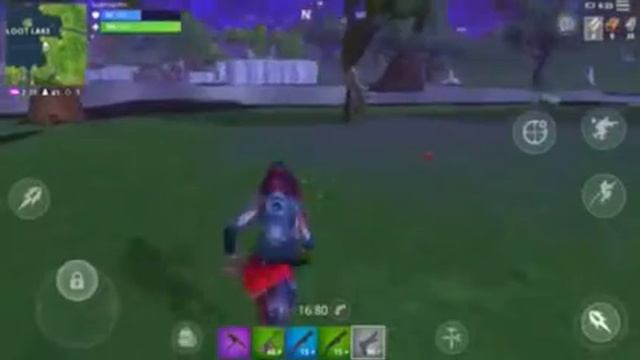 I HATE THE NEW MOBILE CONTROLS!! | Season 5! Fortnite Mobile Solo v Duo смотреть онлайн