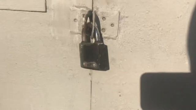Заброшенный (Нераб.) домофон Страж, спустя 1 месяц… смотреть онлайн