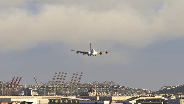 Aerofly FS Global Seattle BF A380 Tower View Landing | The Best Mobile Flight Simulator смотреть онлайн