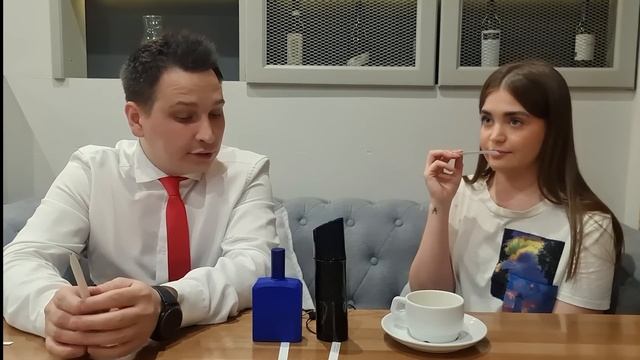 Подруга оценивает мои ароматы смотреть онлайн