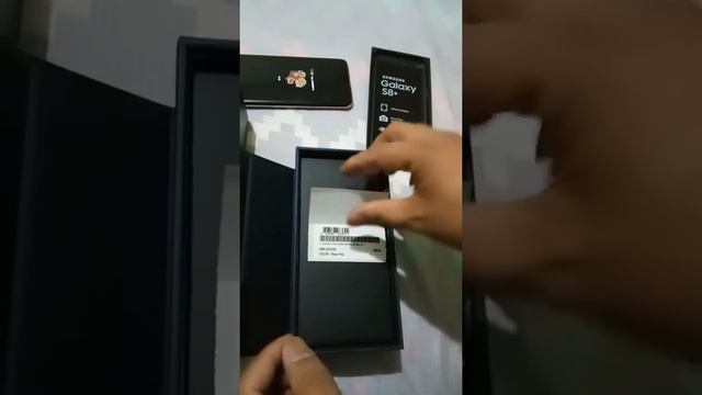 Samsung S8 plus into Magic the Gathering Deck box смотреть онлайн