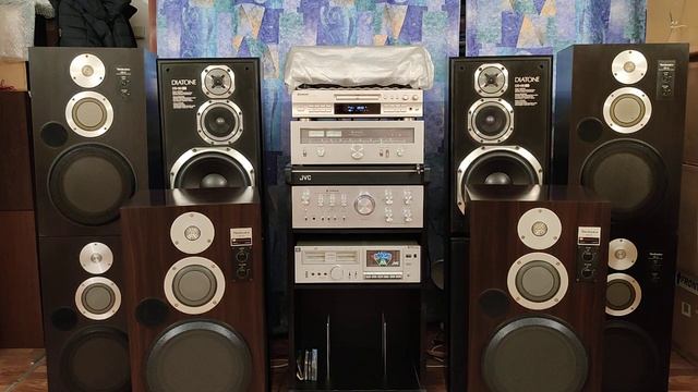 Тюнер Trio KT-7500 и усилитель Trio KA-7100D (испытывание нового выносного микрофона) смотреть онлайн