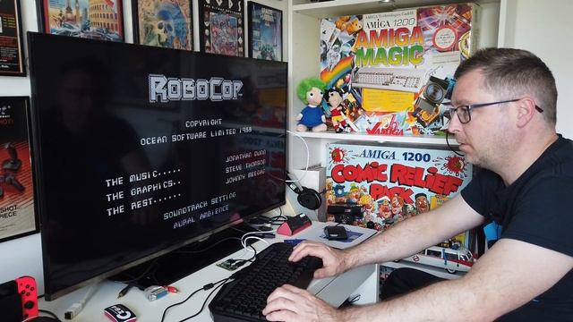 The Commodore 64 C64 Emulator Machine Commodore 64 Raspberry PI Zero Fully Loaded Emulator смотреть онлайн