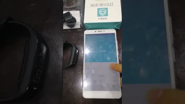 Video of H Band Connected with M8 Smart Bracelet смотреть онлайн
