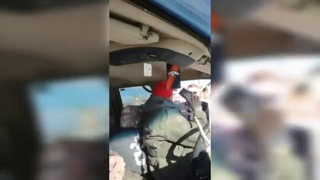 No-Nonsense Wyoming Cops Arrest 2 Dopey Sovereign Citizens in under 5 Minutes смотреть онлайн
