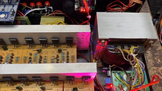 Android Display Amplifier смотреть онлайн