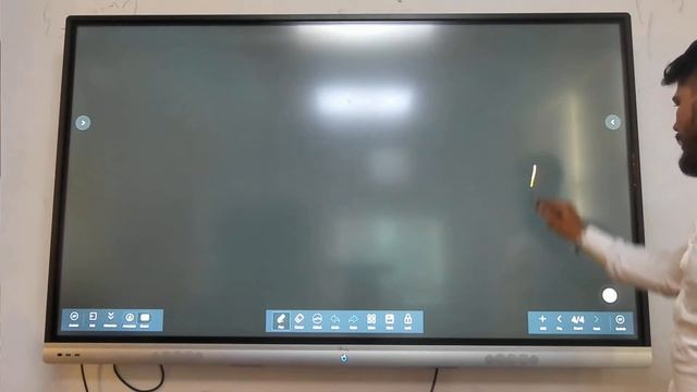 Brio Interactive Flat Panel with Android 8.0 смотреть онлайн