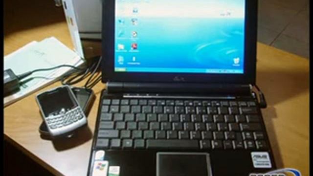 Unboxing Asus Eee PC 1000H смотреть онлайн