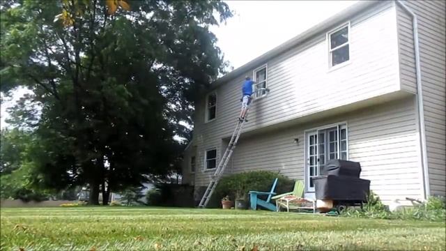 Residential Window Cleaning Ladder Route Work смотреть онлайн