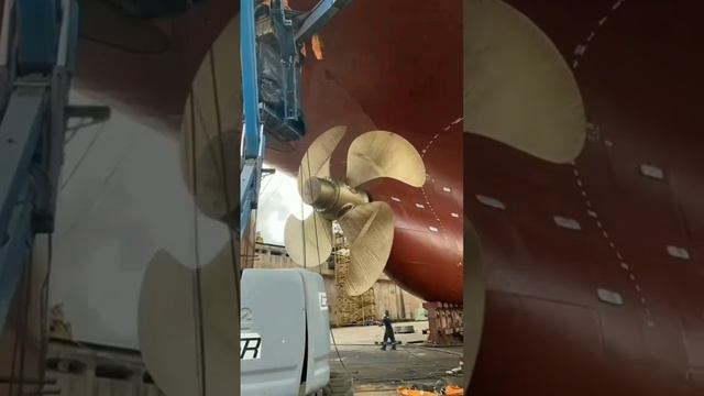 Ship ,. Propeller