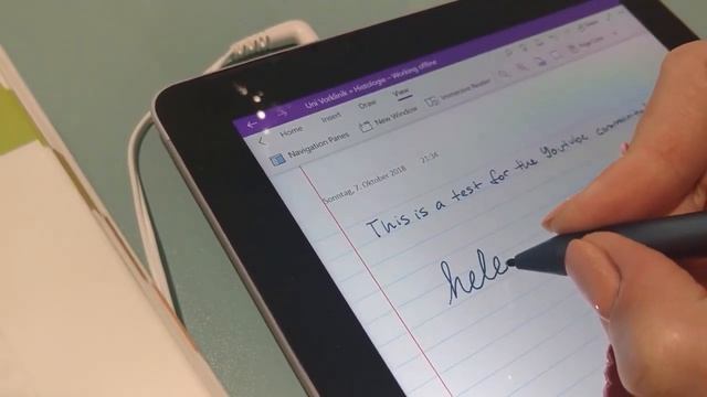 Surface Go Review (Closer Look at Pen and Writing) смотреть онлайн