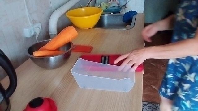 Из города в деревню/Муж рассмешил, мне надо всё большое/Морковный салат/ смотреть онлайн