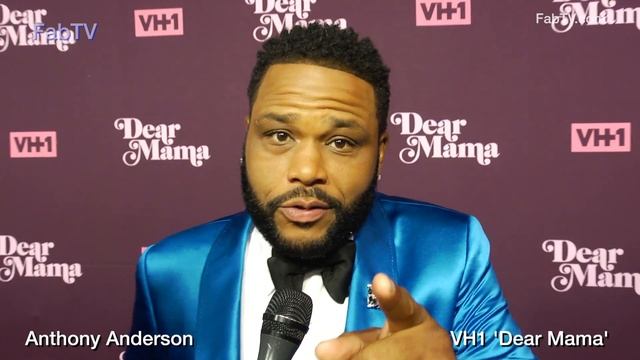 Anthony Anderson at VH1's DEAR MAMA red carpet on FabTV смотреть онлайн