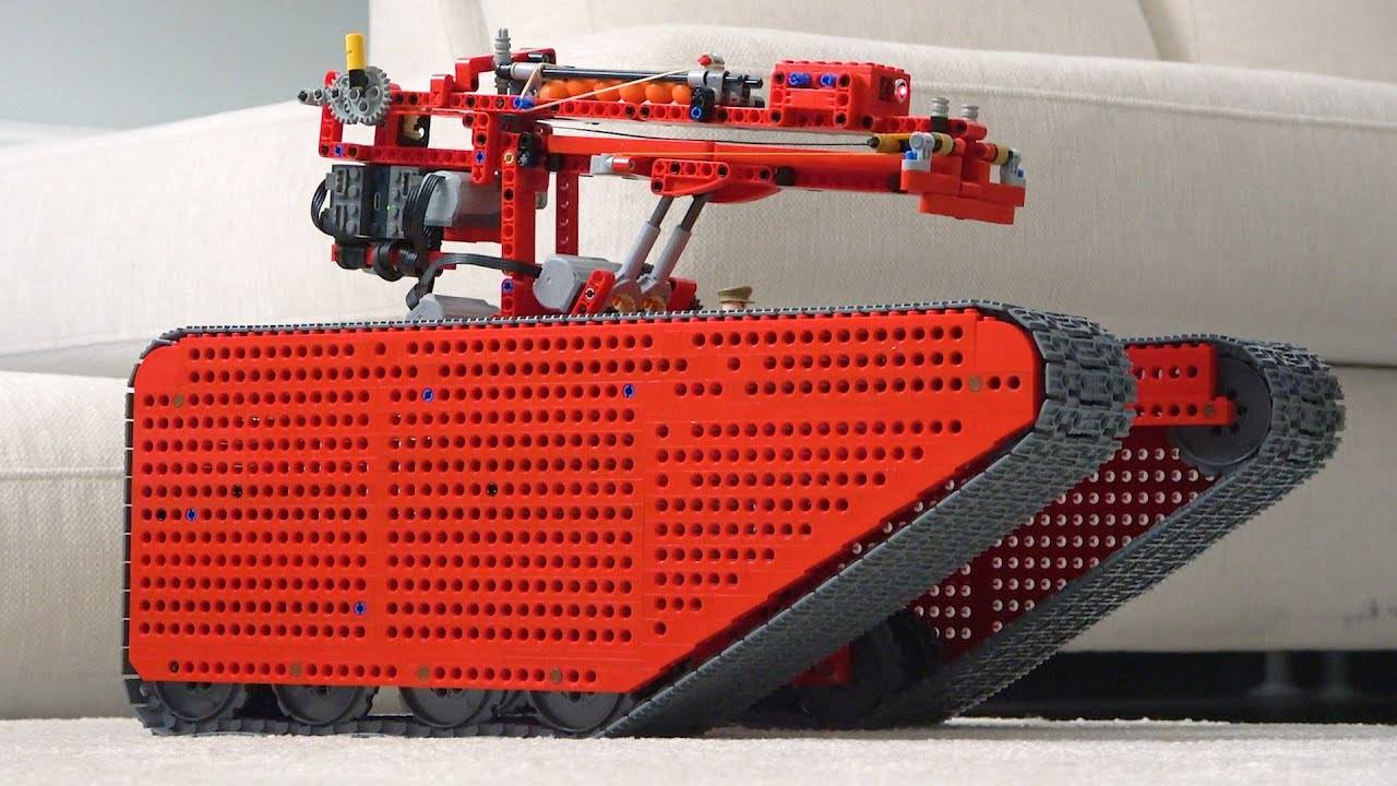 LEGO MEGA Танк смотреть онлайн