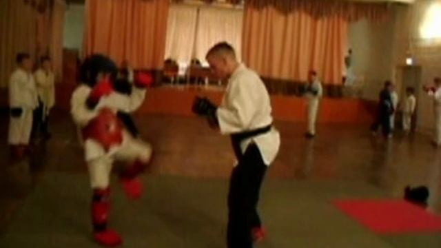 2007.12.11Школа 13 (Заковряжный СМ - Репьюк Илья) смотреть онлайн
