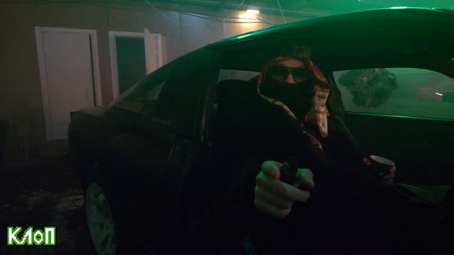 Как BIG RUSSIAN BOSS тестировал ДРИФТ-КОРЧИ и снимал КЛИП "Полный газ" смотреть онлайн