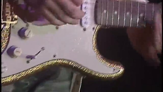 Joe Bonamassa Official - "I Know Where I Belong" - A New Day Yesterday Live смотреть онлайн