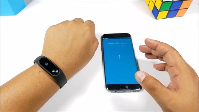 Xiaomi Mi Band 2 Unboxing and Hands-on with Top Features смотреть онлайн