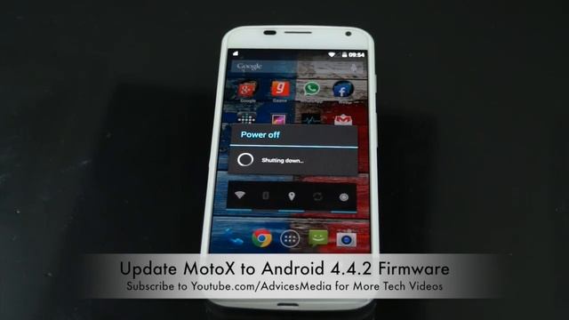 Official MotoX Android 4.4.2 Firmware Update with Battery Fix , Cloud Print & Bug Fixes - PhoneRada смотреть онлайн