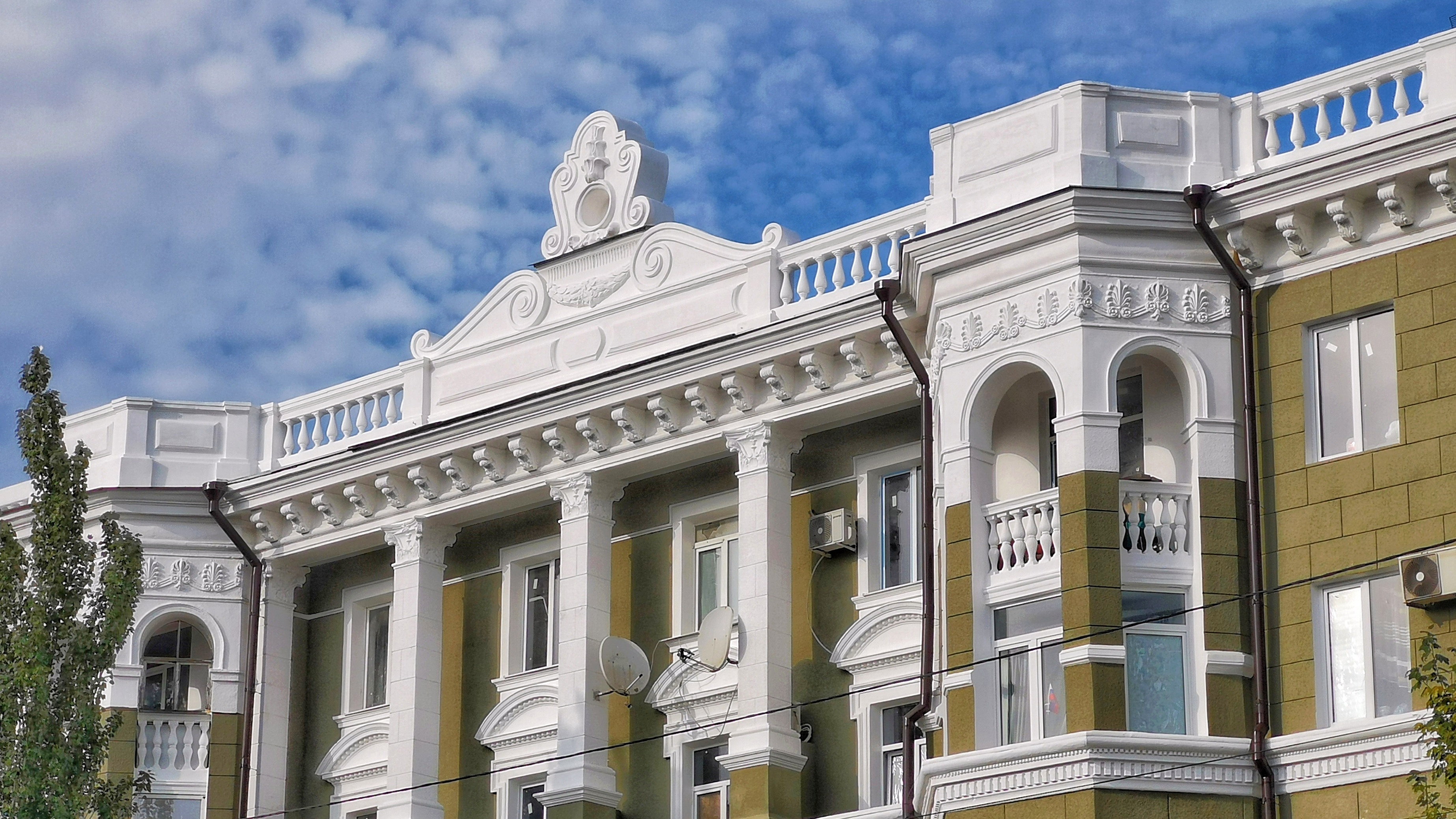 МАРИУПОЛЬ Памятник Строителям установили жители 🏰Восстановление и Жизнь города Сегодня смотреть онлайн