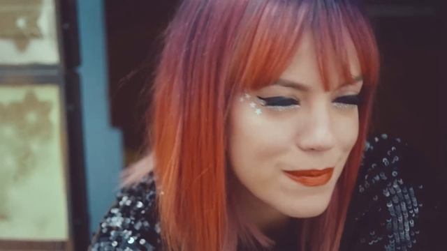 Lily Allen | As Long As I Got You (Official Video) смотреть онлайн