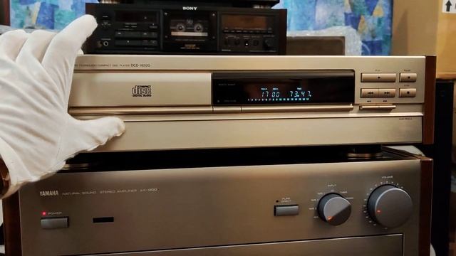 CD плеер Denon DCD-1650G (1990г.в., профилактика) смотреть онлайн