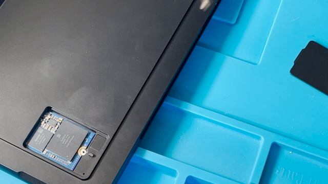 Microsoft Surface Pro 7+ Plus SSD Upgrade | 256GB to 1TB | Clean Windows Restore смотреть онлайн