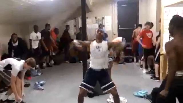 HS 101 Harlem Shake смотреть онлайн