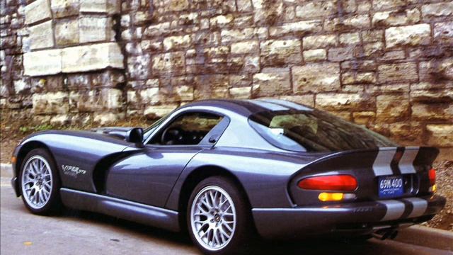 Dodge Viper Tribute смотреть онлайн